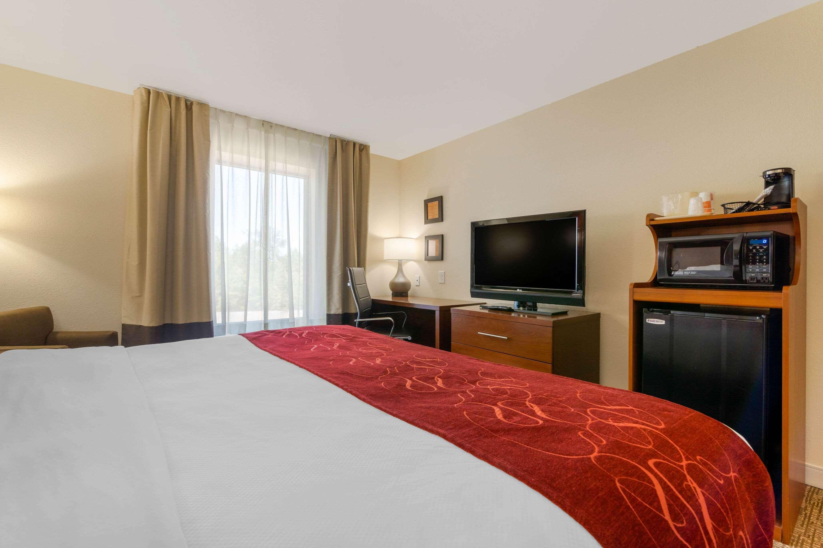 Comfort Inn & Suites Macon West Buitenkant foto