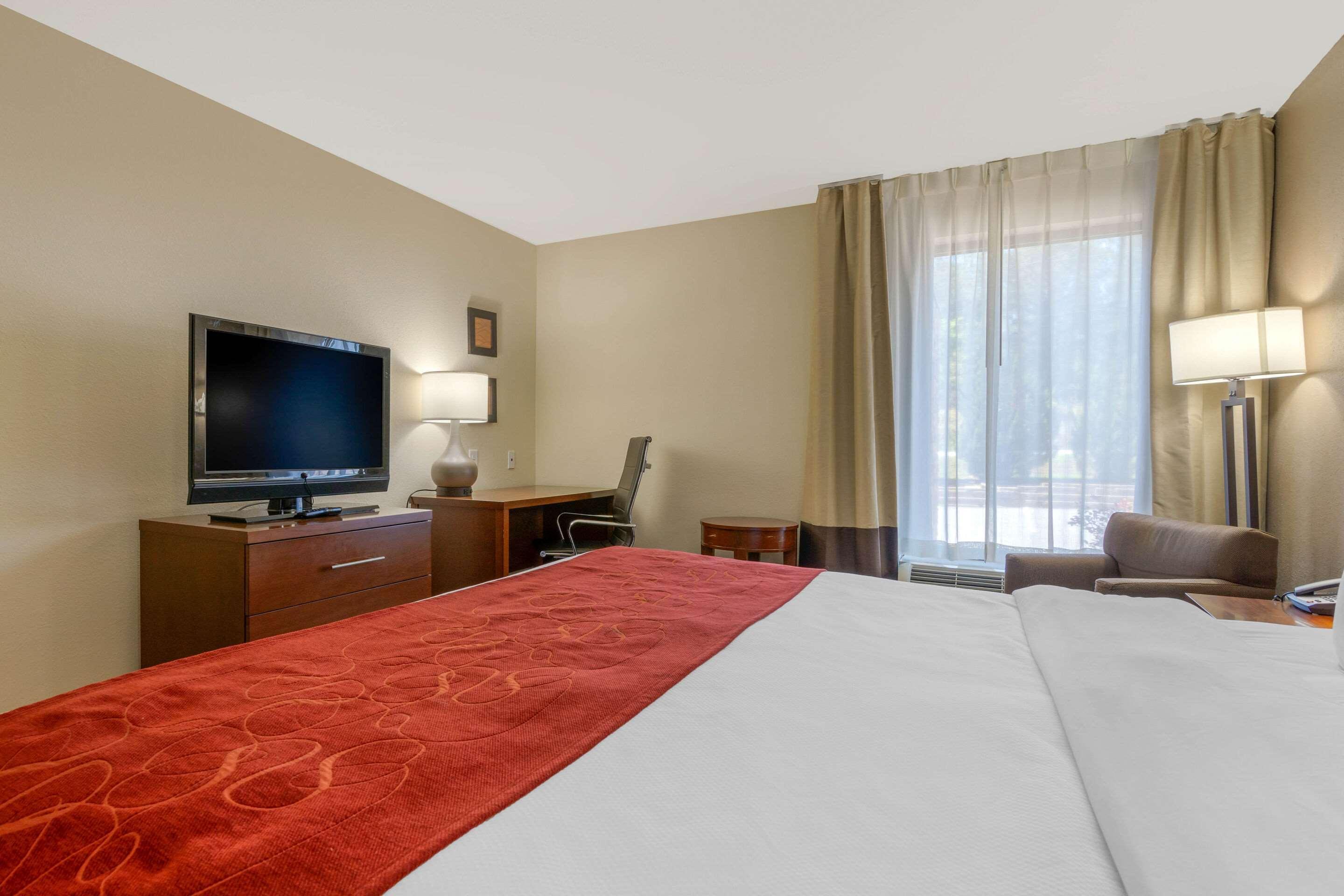 Comfort Inn & Suites Macon West Buitenkant foto