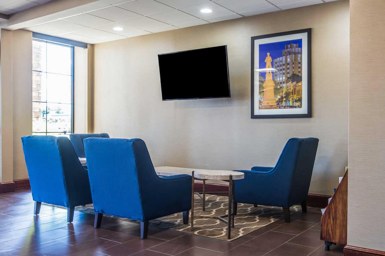 Comfort Inn & Suites Macon West Buitenkant foto