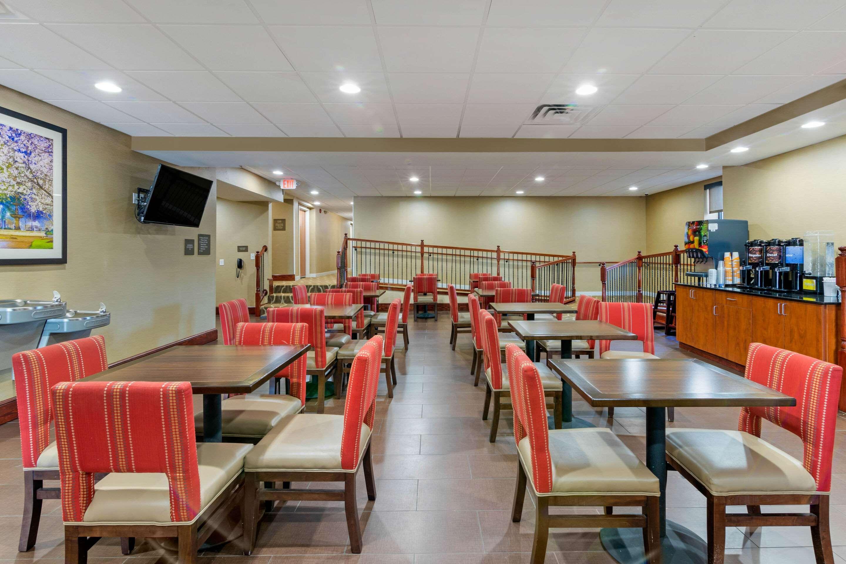 Comfort Inn & Suites Macon West Buitenkant foto