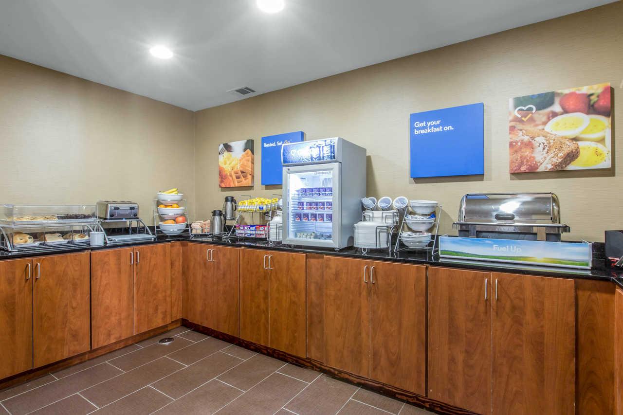 Comfort Inn & Suites Macon West Buitenkant foto